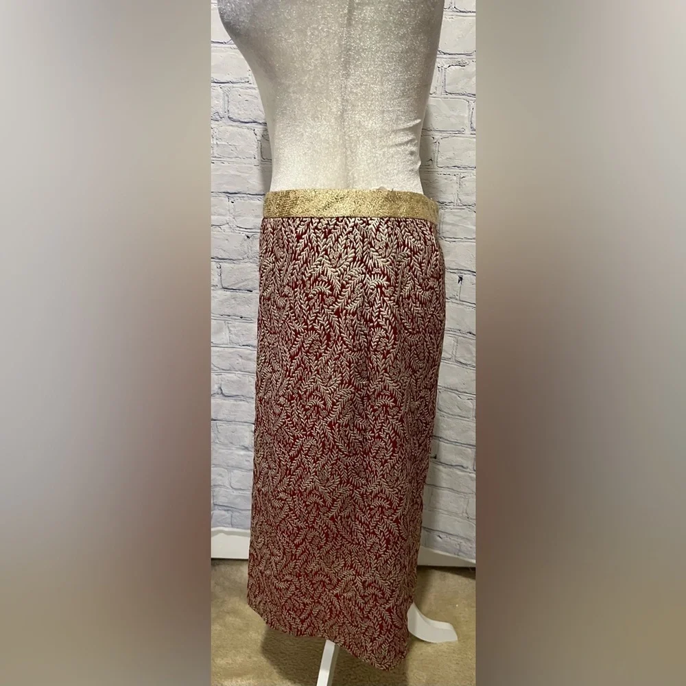 Vera Wang Red And Gold Metallic Pencil Skirt Size 4